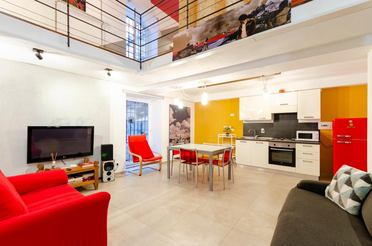 Joivy Vibrant Open-Plan Apt For 6 In Historic Centre Daire Cenova Dış mekan fotoğraf