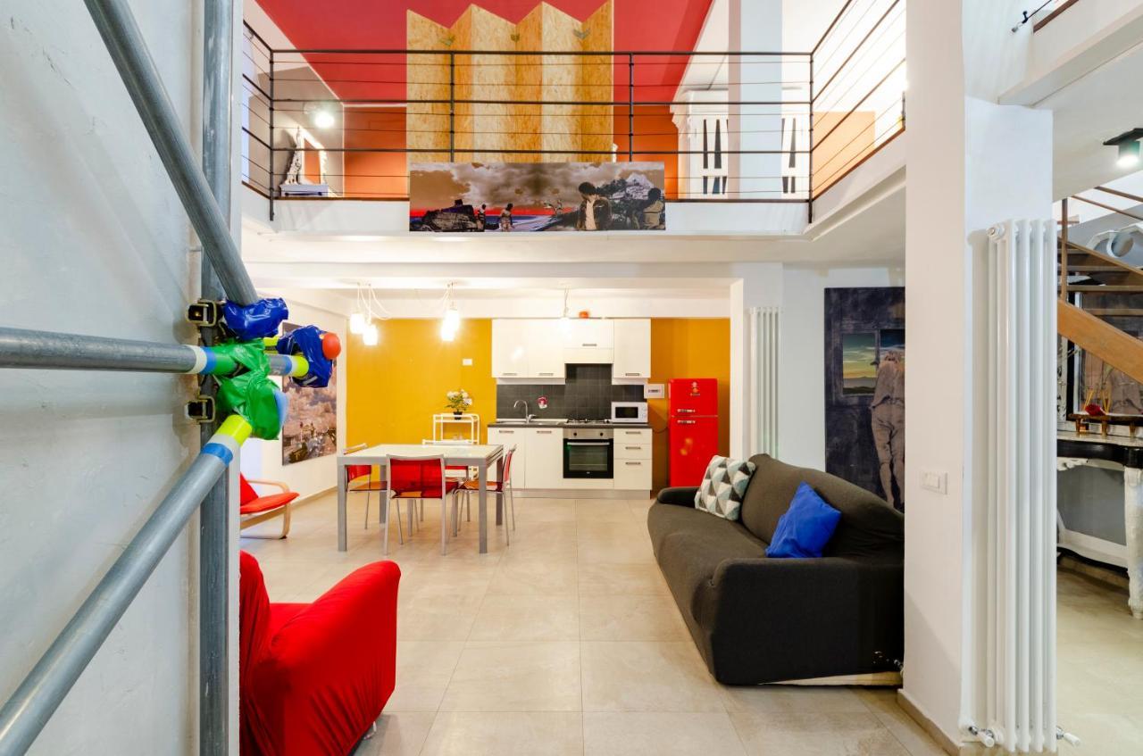 Joivy Vibrant Open-Plan Apt For 6 In Historic Centre Daire Cenova Dış mekan fotoğraf
