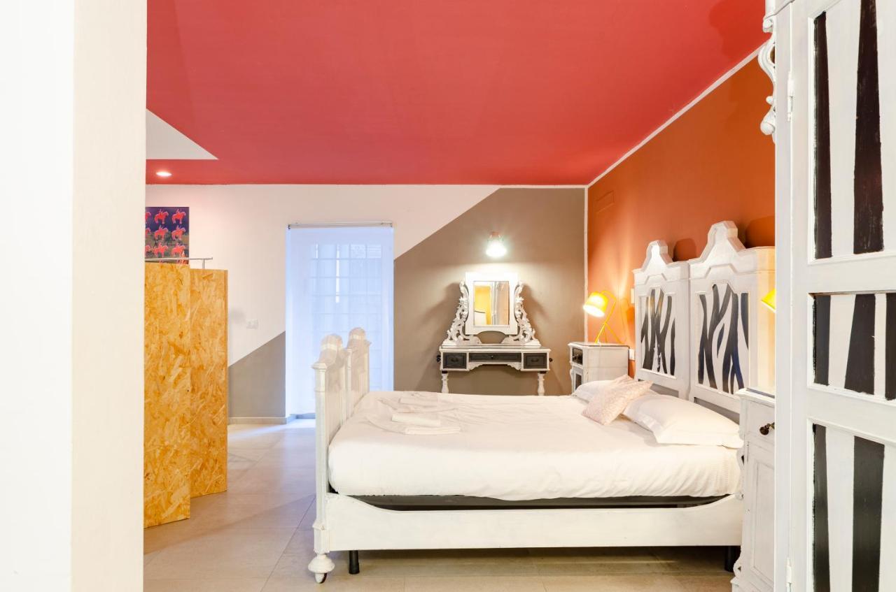 Joivy Vibrant Open-Plan Apt For 6 In Historic Centre Daire Cenova Dış mekan fotoğraf