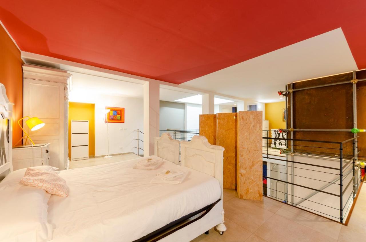 Joivy Vibrant Open-Plan Apt For 6 In Historic Centre Daire Cenova Dış mekan fotoğraf