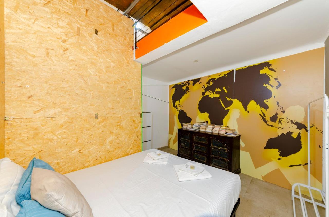 Joivy Vibrant Open-Plan Apt For 6 In Historic Centre Daire Cenova Dış mekan fotoğraf